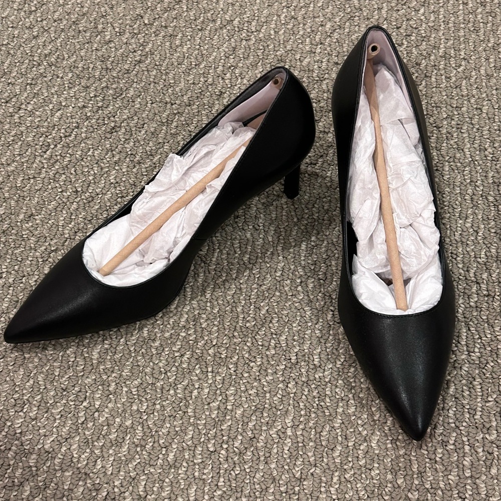 BNWT Stuart Weitzman Dancer 75 Pumps in Black - Size 6.5 - Picture 6 of 11